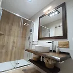 Bella Mbriana بيت ضيافة 4*